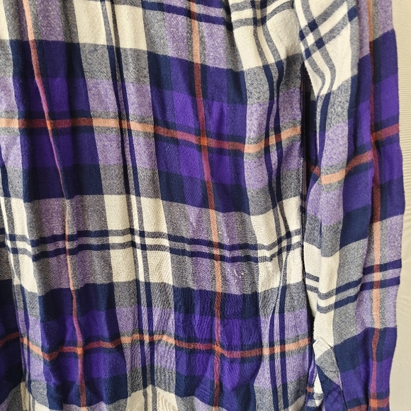 Rails Purple Red Plaid Button Up Long Sleeve Shirt Size LG women's - Picture 8 of 8